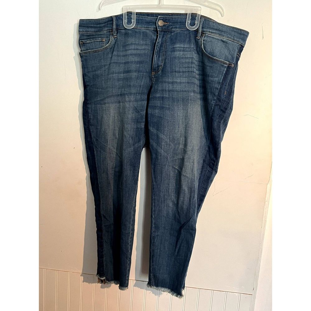 Loft Plus Size 20 Jeans Distressed Bottom Stretchy‎